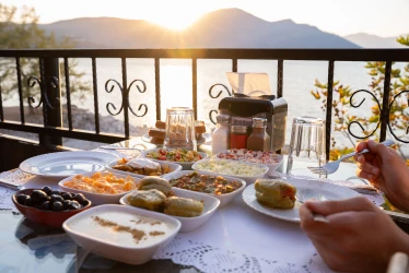 Aile Lokantamız ve Yöresel Yemekler