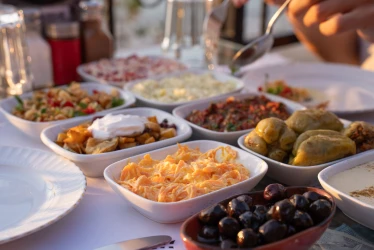 Aile Lokantamız ve Yöresel Yemekler